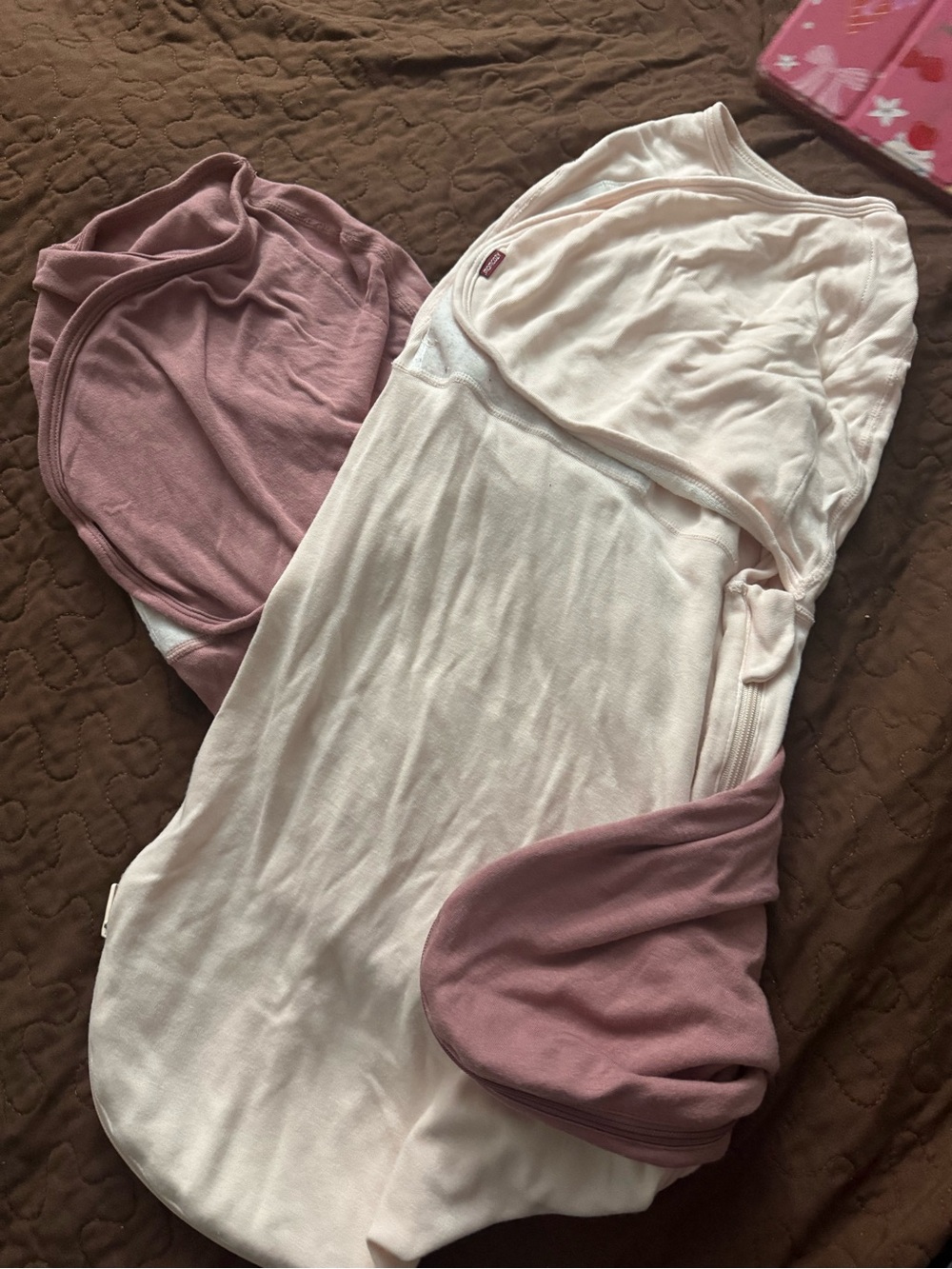 Momcozy Swaddles